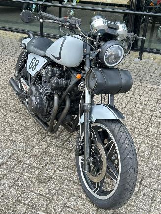 Honda CB 750 Seven Fifty picture 11