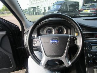 Volvo V-70 2.0 D3 Limited edition picture 15