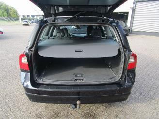 Volvo V-70 2.0 D3 Limited edition picture 17