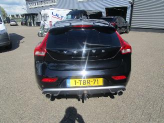 Volvo V-40 1.6 D2 R-Design picture 4