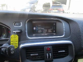 Volvo V-40 1.6 D2 R-Design picture 16