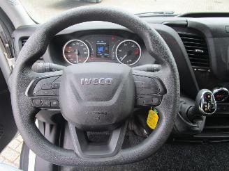 Iveco Daily 35S16V 2.3 410 H2 automaat picture 13
