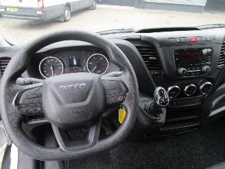 Iveco Daily 35S16V 2.3 410 H2 automaat picture 12
