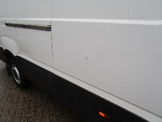 Iveco Daily 35S16V 2.3 410 H2 automaat picture 22