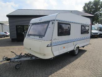 skadebil caravan Hobby  10 De luxe 1995/4