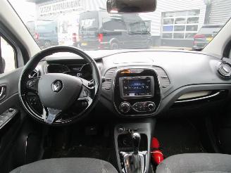 Renault Captur 1.5 DCI Dynamique picture 9