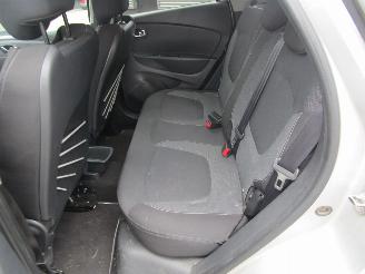 Renault Captur 1.5 DCI Dynamique picture 12