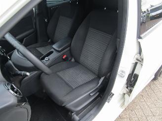 Mercedes B-klasse 180 Business picture 12