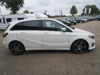 Mercedes B-klasse 180 Business picture 29