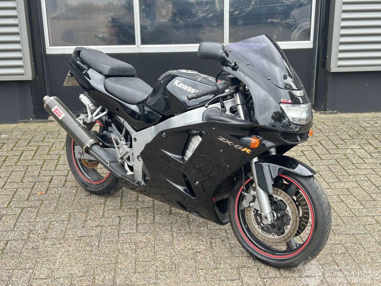 Kawasaki Ninja ZX 6R 