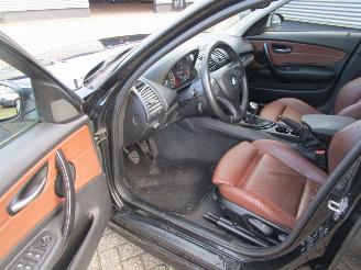 BMW 1-serie 118D High Executive picture 9
