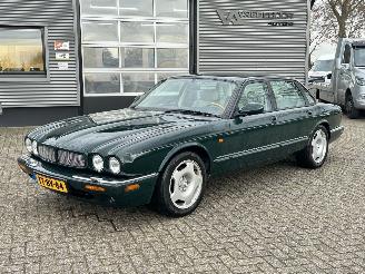 Auto incidentate Jaguar XJR 4.0 V8 Automaat 1998/7