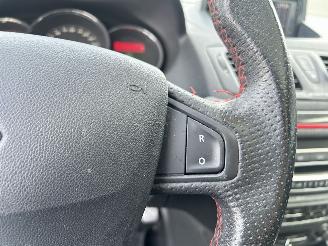 Renault Mégane Estate 1.5 DCI GT- Line picture 17
