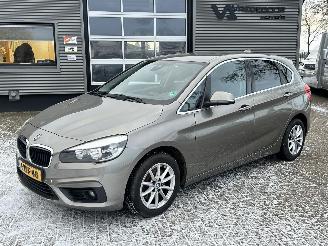 skadebil auto BMW 2-serie 218i Active Tourer Executive 2014/11