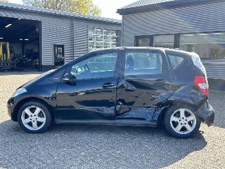 Mercedes A-klasse 160 BlueEfficency Business Clas picture 2