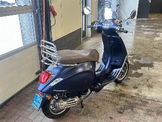 Vespa  Primavera 50 picture 5