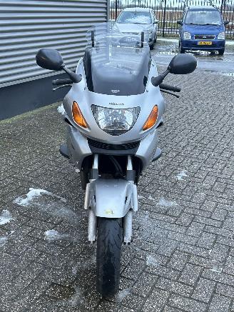 Honda Deauville NT 650 picture 8