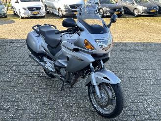 Honda Deauville NT 650 picture 7