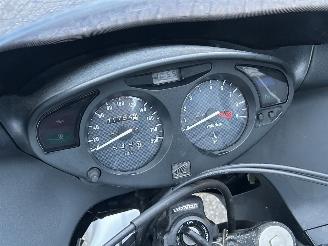 Honda Deauville NT 650 picture 12