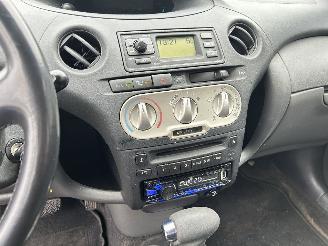 Toyota Yaris 1.3 VVT-i Sol Automaat picture 15