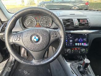 BMW 1-serie 116i EffDyn. Ed. Business Line Ultimate Edition picture 21