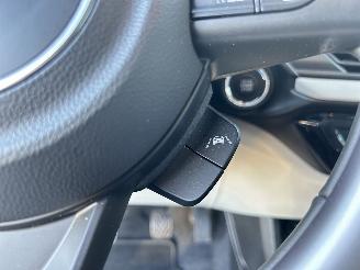 Suzuki Swift 1.2 Select Smart Hybrid picture 18