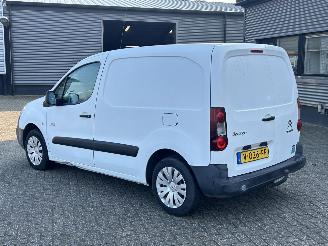 Citroën Berlingo 1.6 BlueHDI 75 Club marge picture 3