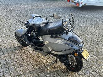 Vespa  Primavera  Sprint picture 4