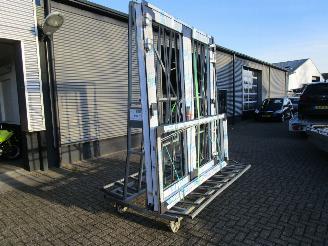 Alle  Kozijnenbok + kozijnen beschadig. picture 2