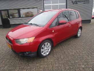 Coche accidentado Mitsubishi Colt 1.3 Edition Two 5drs 2010/3