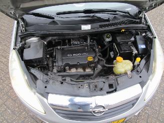 Opel Corsa 1.4-16V Enjoy picture 22