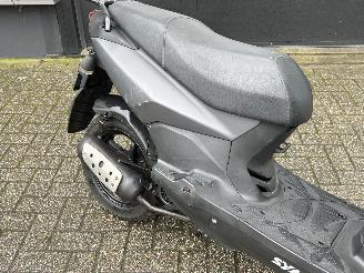 Sym  Orbit 2 picture 11