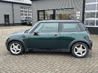 Mini Mini COOPER 1.6 Chili Automaat picture 2