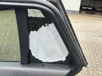 BMW 3-serie 330i Touring M-Sport Automaat picture 27