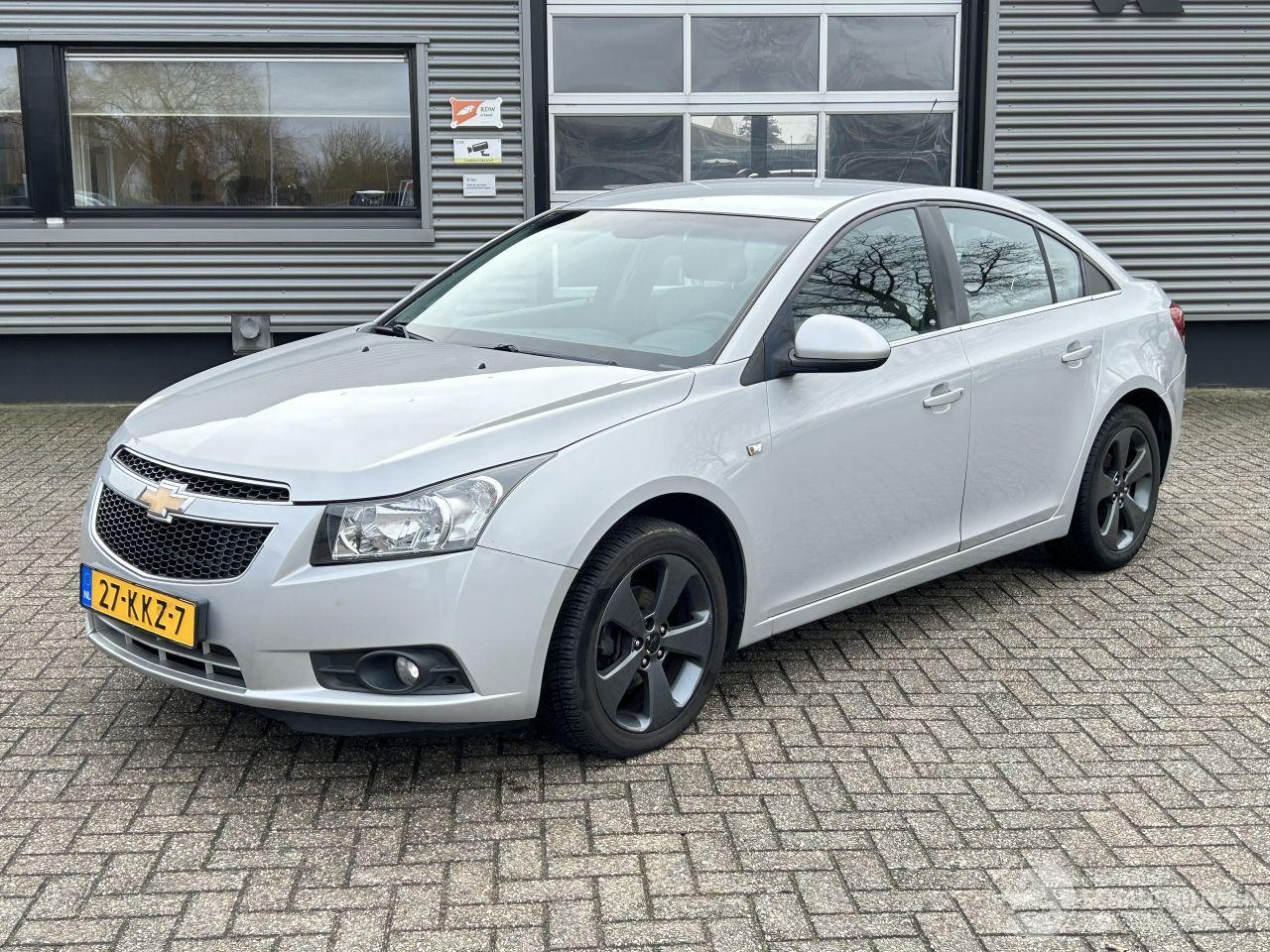Chevrolet Cruze 1.8 LT