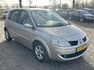 Renault Scenic 1.6-16V Business Line picture 7