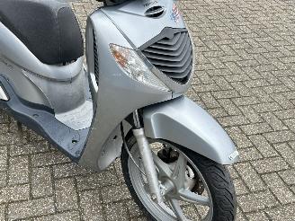 Honda SH 150 I picture 10