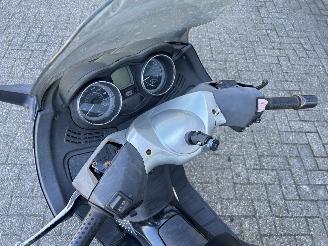 Piaggio Xevo 400  picture 11