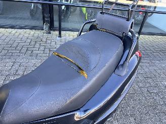 Piaggio Xevo 400  picture 10