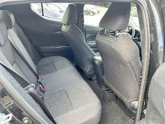 Toyota C-HR 1.8 Hybrid Active picture 12