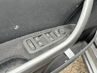 Peugeot 308 SW 1.6 VTi XS picture 14