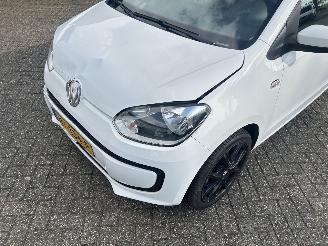 Volkswagen Up! 1.0 5drs picture 17