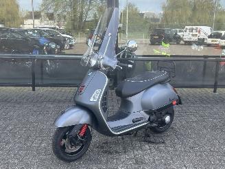 Vespa  GTS 300 Super Sport picture 1
