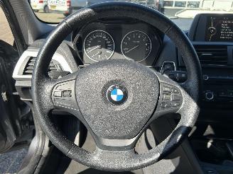 BMW 1-serie 114i Business picture 16