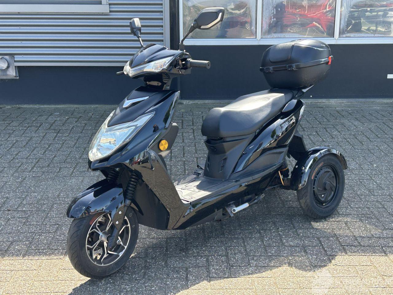 Overige  Retelli Conforto Elektrische Driewieler