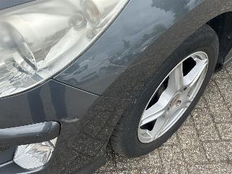 Peugeot 308 1.6 VTi XS picture 23