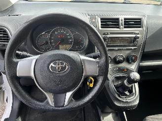 Toyota Verso S 1.3 VVT-i Comfort Plus picture 16