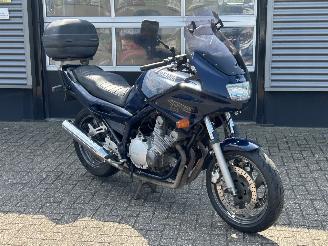 skadebil auto Yamaha XJ 900 S Diversion 2003/10