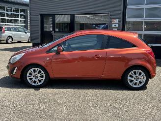 Opel Corsa 1.4-16V Cosmo picture 2