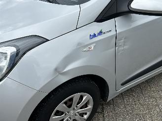 Hyundai I-10 1.0i i-Motion Comfort picture 24